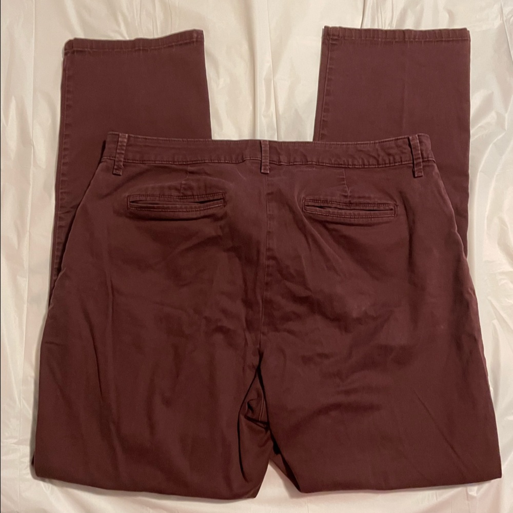 🌼 Bundle 2 for $20 🌼 Lee Straight Leg Burgundy Women’s Pants - Picture 8 of 8